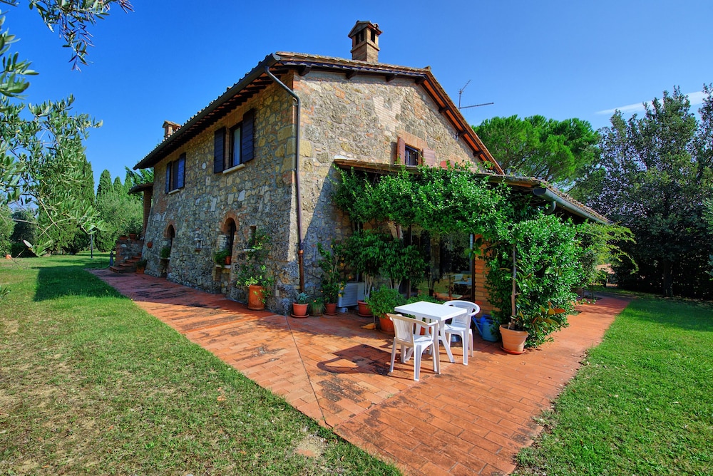 Casale Giulio