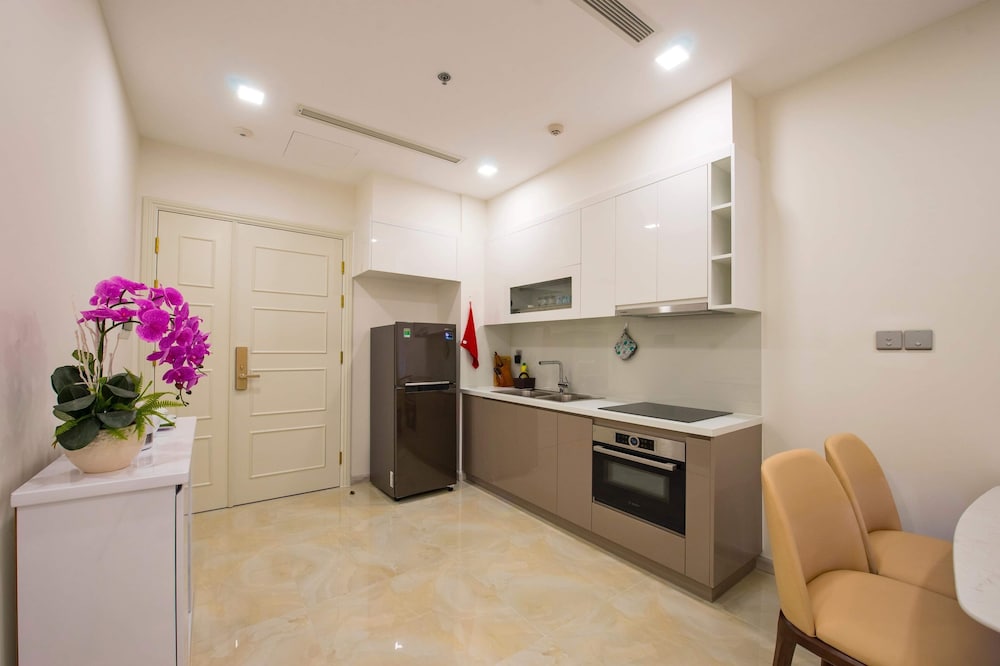 Mins Apartment - Vinhome Golden River