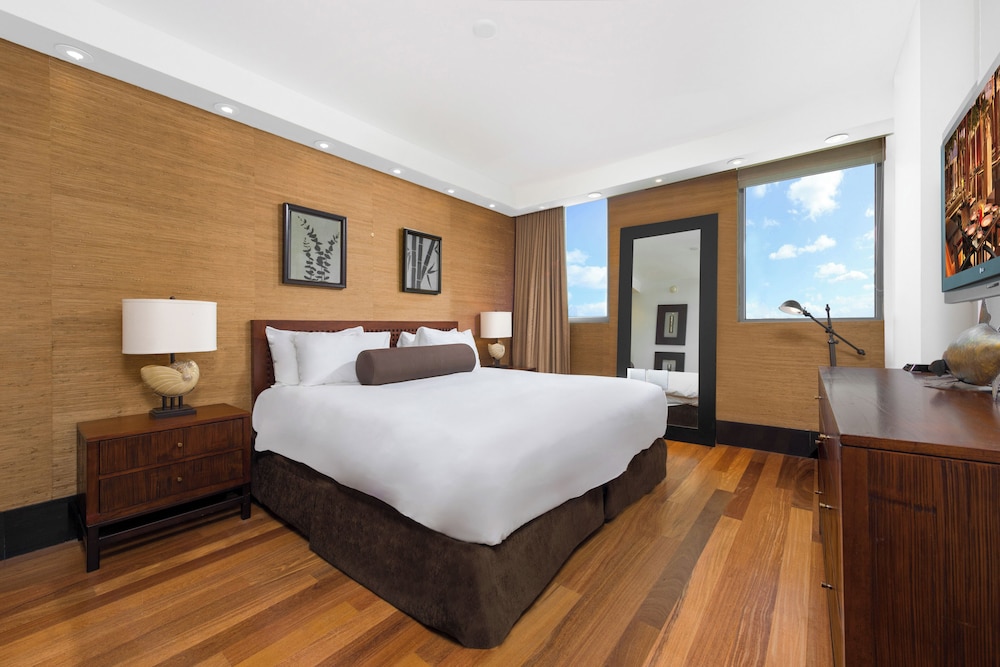 Luxury Vacation Rentals at The Setai by LRMB