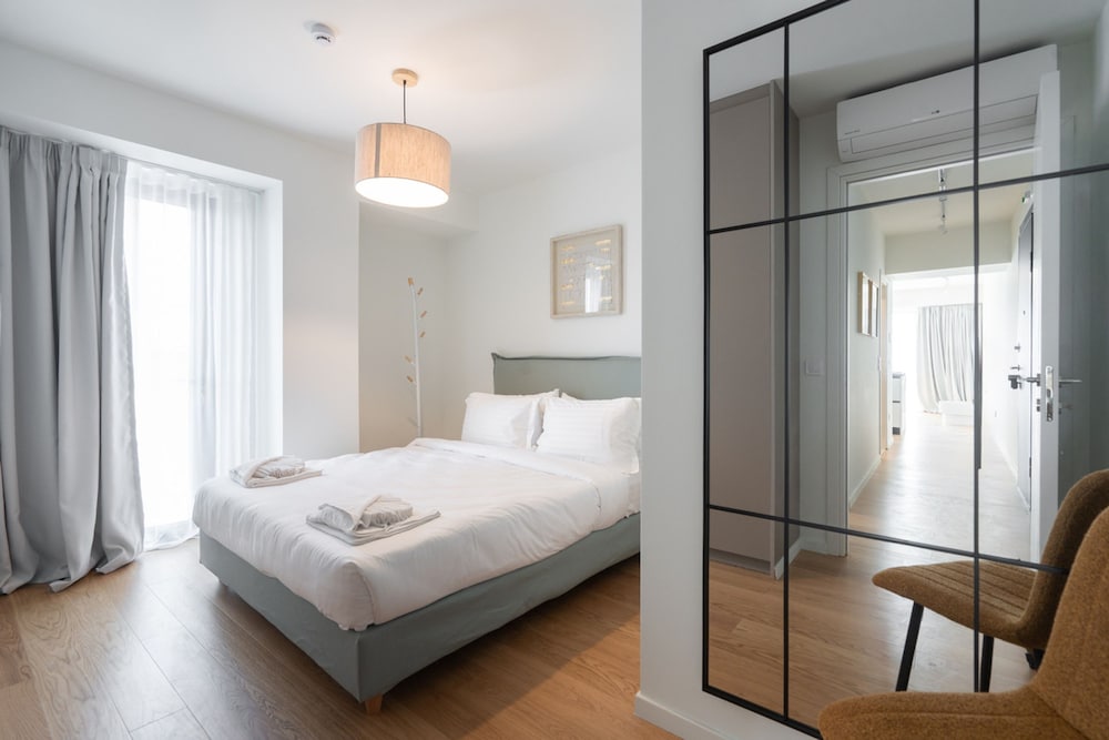 LIV Athinum 1 - Luxury Apartment 5A photo 2