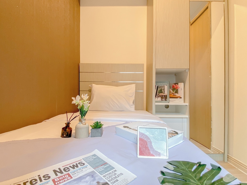 Cozy And Minimalist 2Br Apartment At Meikarta