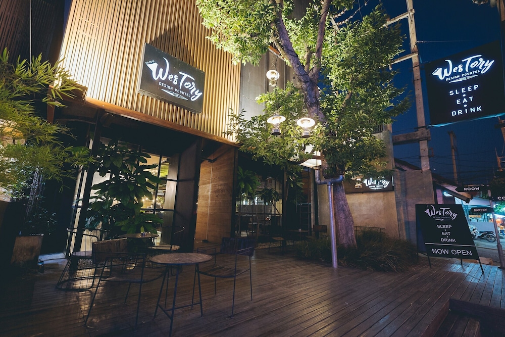 WesTory - Hostel