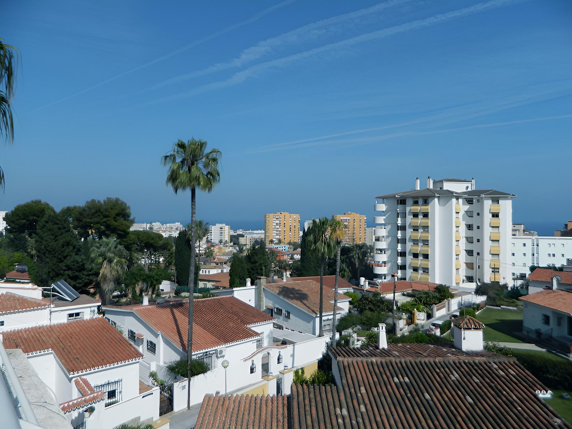 Sky Sea Holidays PUERTO MARINA I