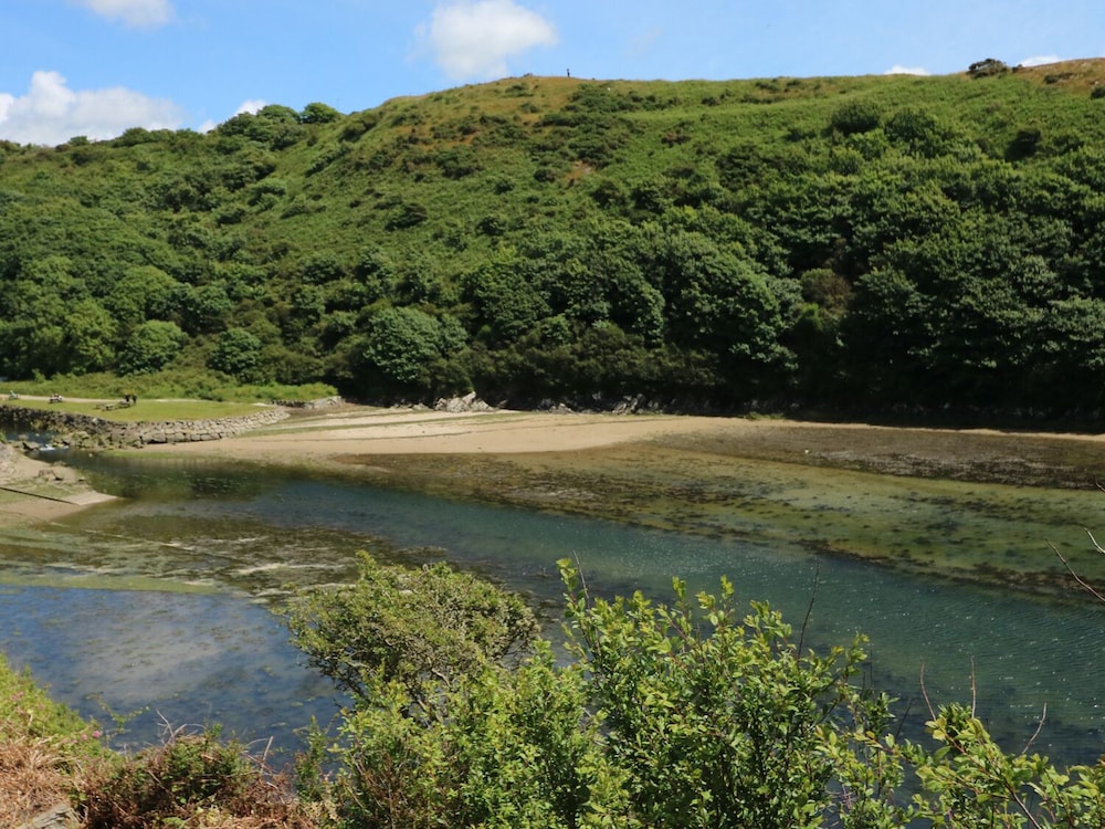 Maerdy Lodge view 5