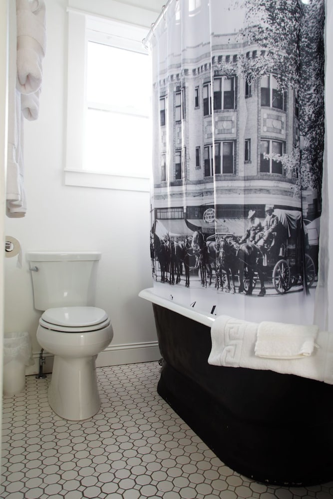 The Andrus Hotel