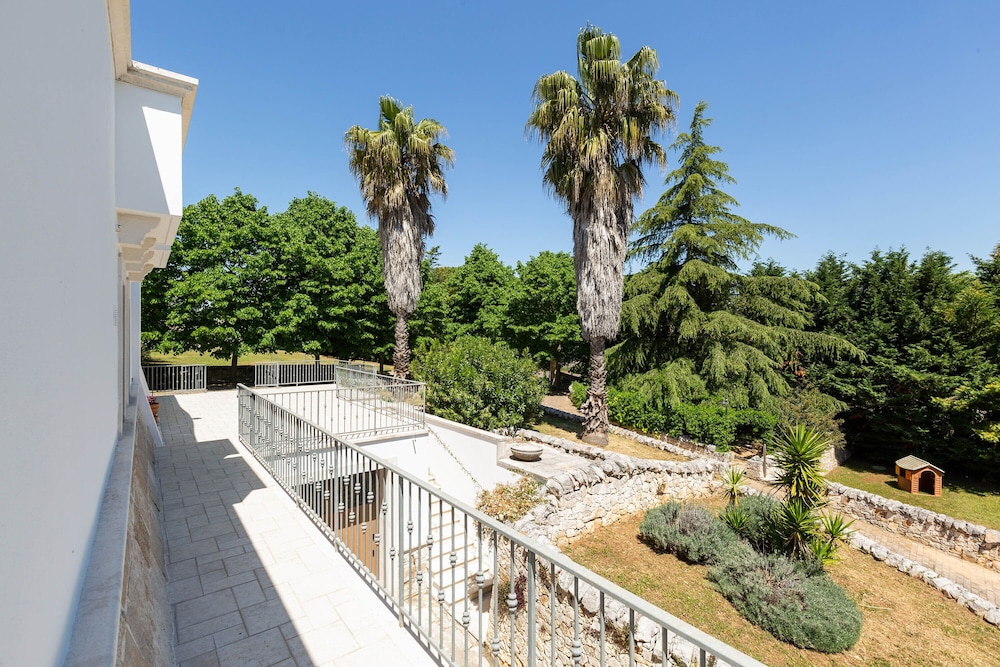 1916 Villa Virgilia by Perle di Puglia view 5