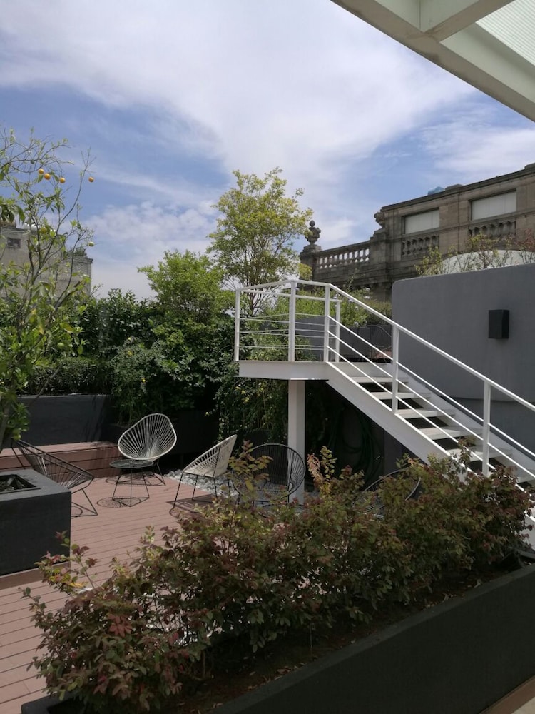 MyPlace Donceles