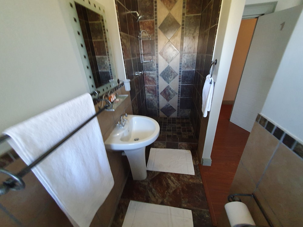 Alabaster Box B&B