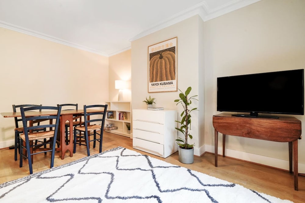 The Earl s Court Wonder - Adorable 1bdr Flat With Terrace