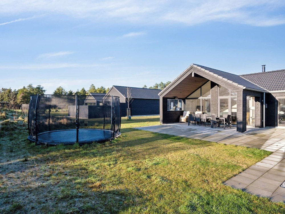 5 Star Holiday Home in Romo