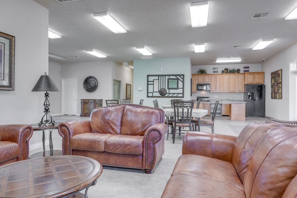 Mesquite Vacation Rental Condo w/ Community Pool! - Property Image 19