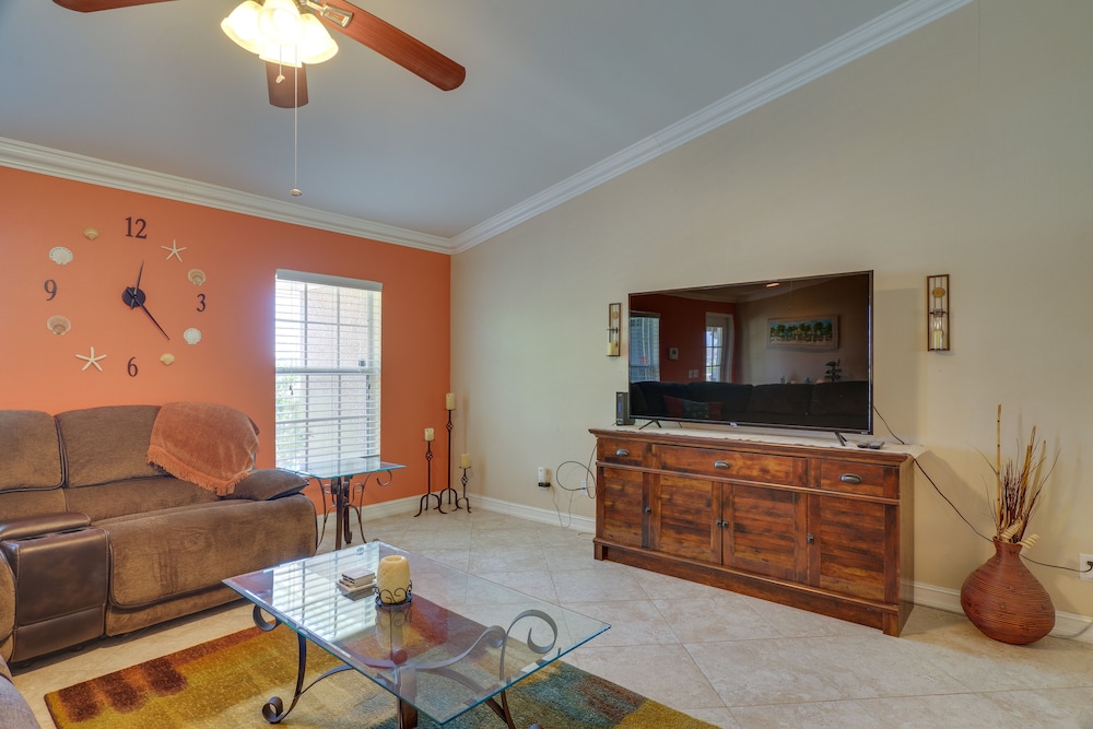 Family-friendly Home 10 Mi to Dtwn Cape Coral - Property Image 27