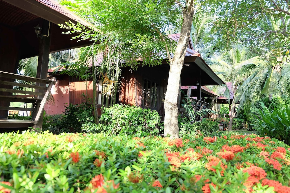 Naya Resort