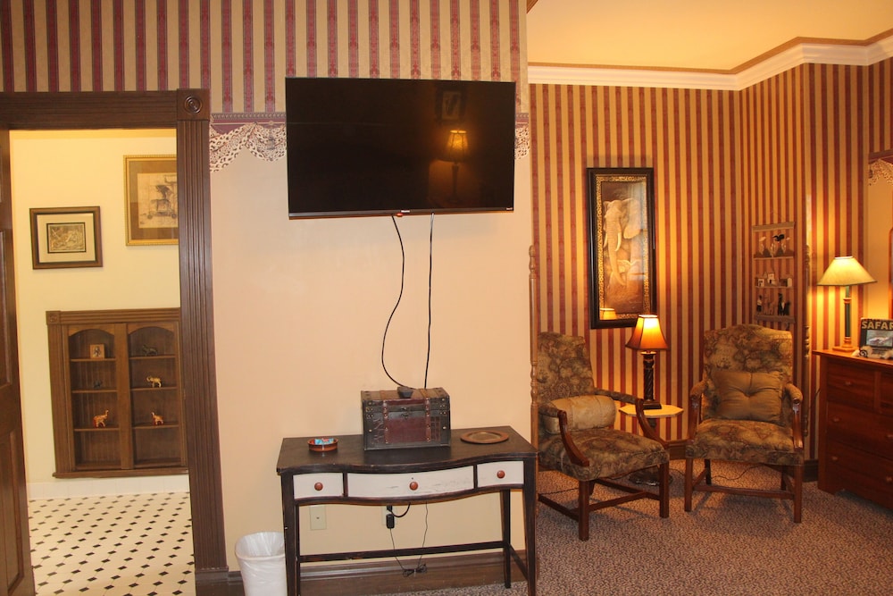 Apple Crest Inn