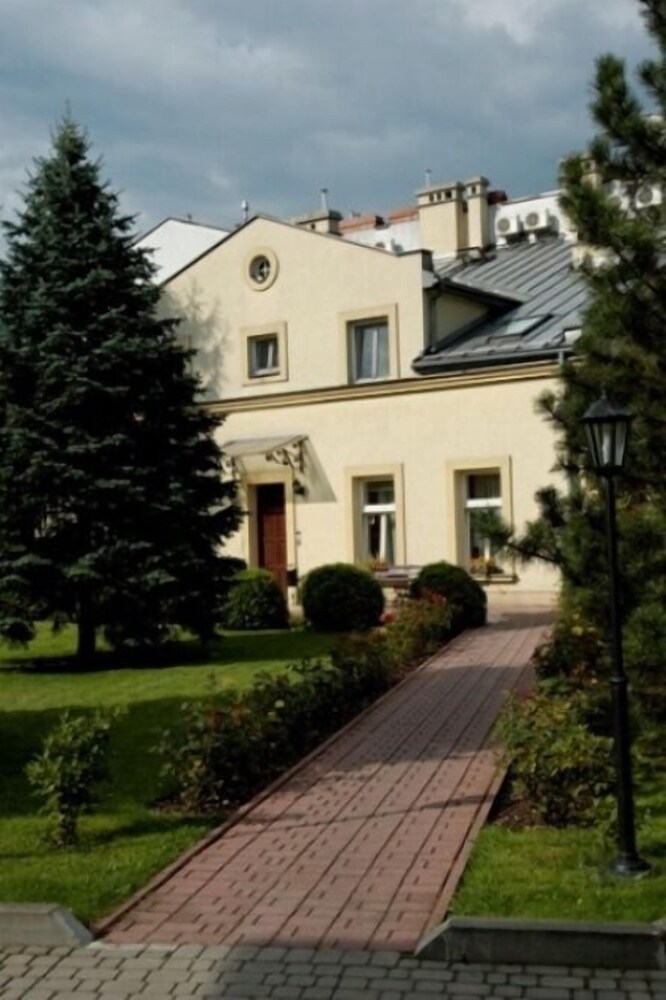 Photo 38
