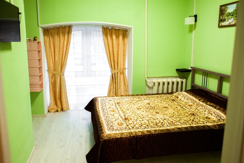 Hostel Frunzenskaya