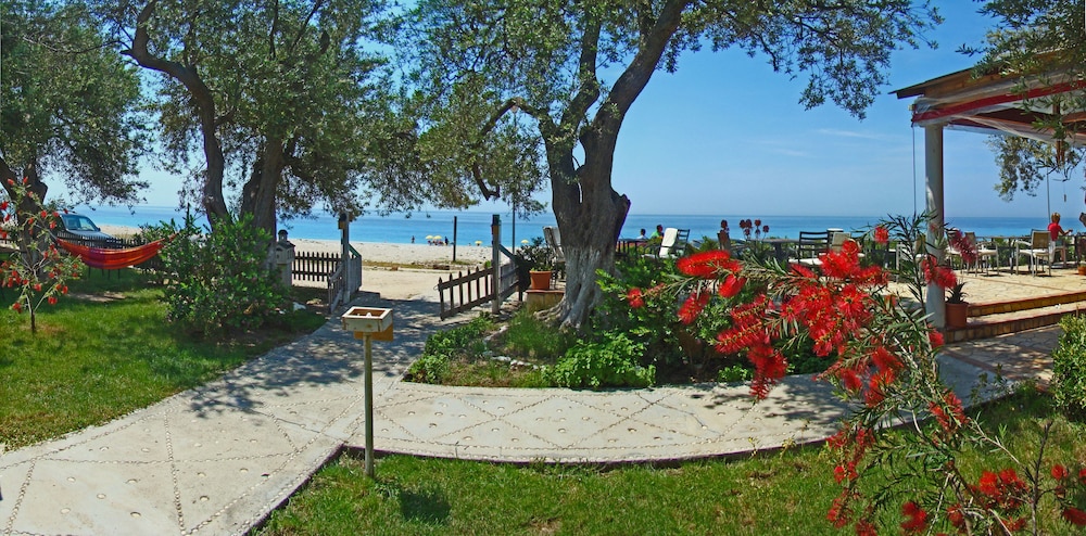 Altea Beach Lodges