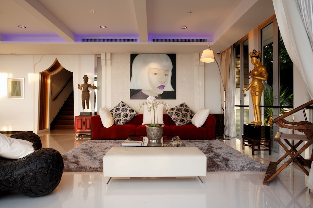 lounge