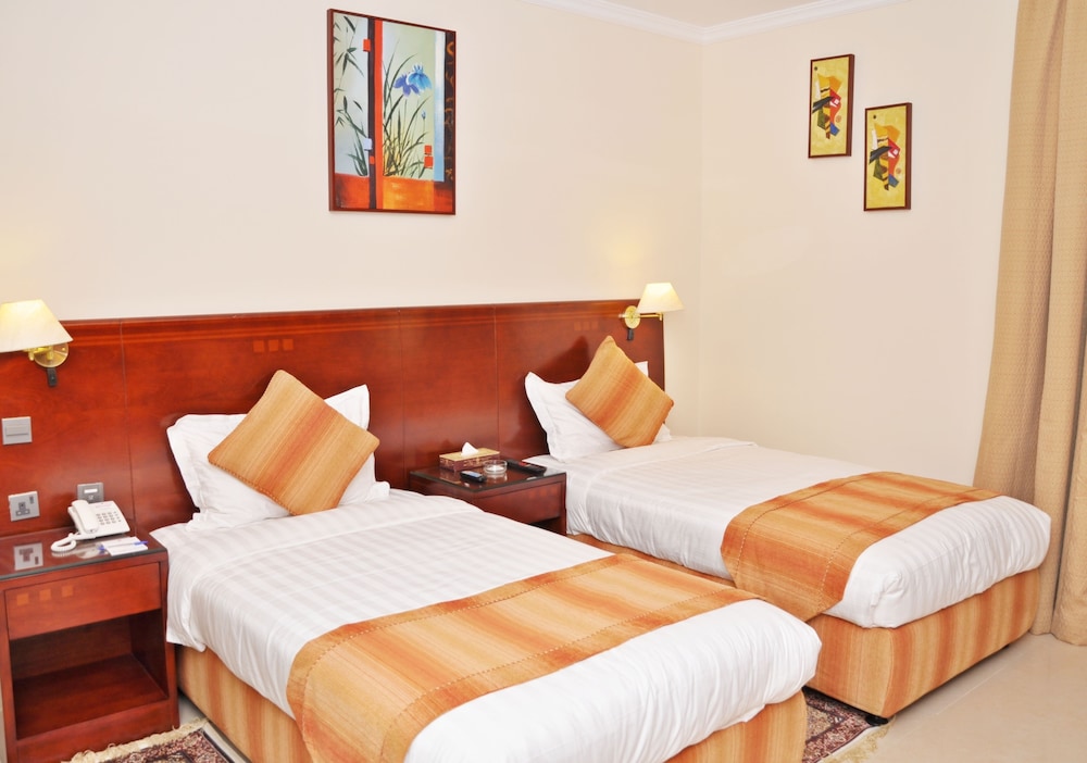 Abu Dhabi Vacations - Ramee Royal Hotel Apartments - Property Image 5