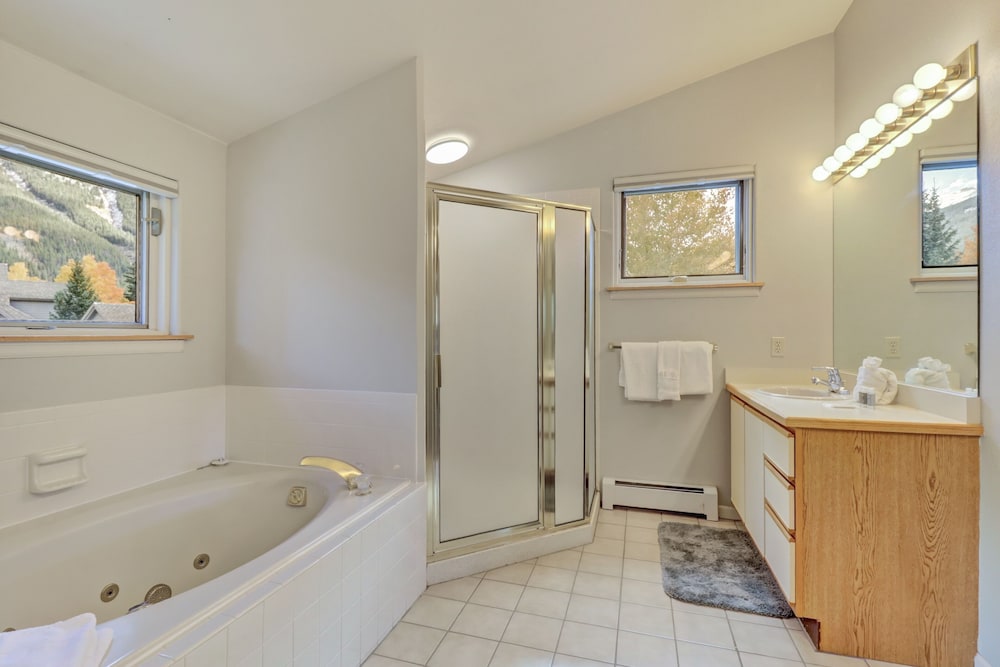 Legends 11 5 Bedroom Townhouse