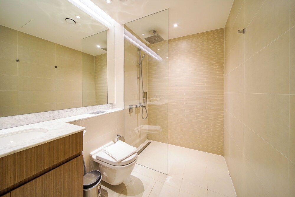 PVH - Beach Front 2BR in Le Pont 3