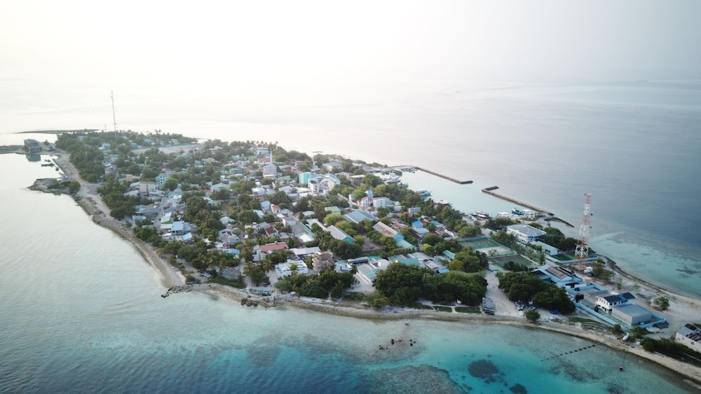 Noovilu Suites Maldives
