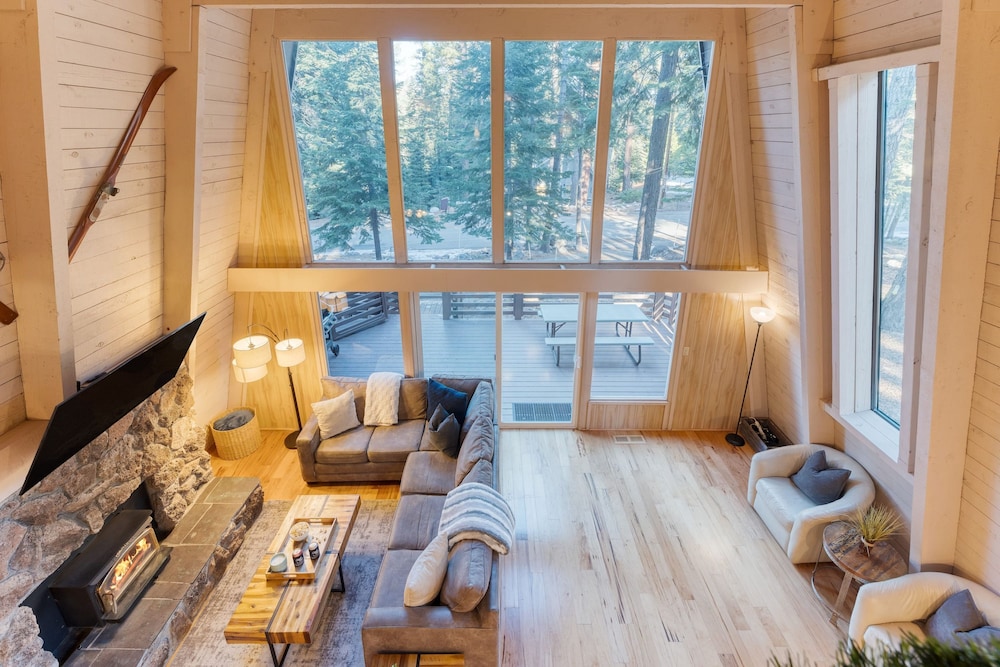 Lundy Bearden Serene Tahoe Retreat With Deck Fireplace and Forest Views