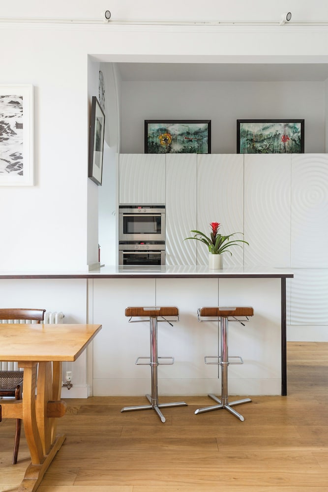 Pembridge Villas IV by Onefinestay