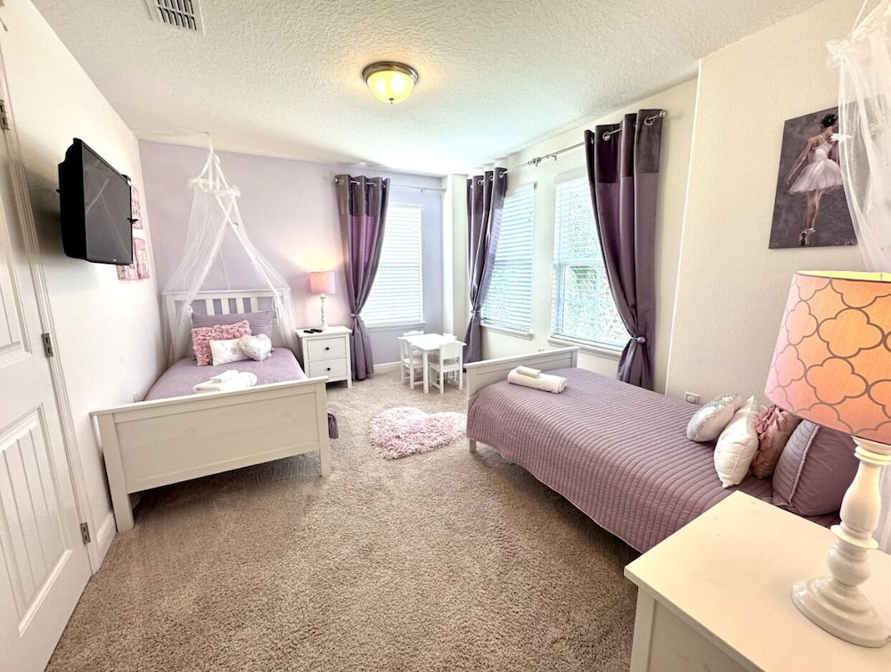 Solterra 6Br Retreat W/ Lazy River & Water Slide