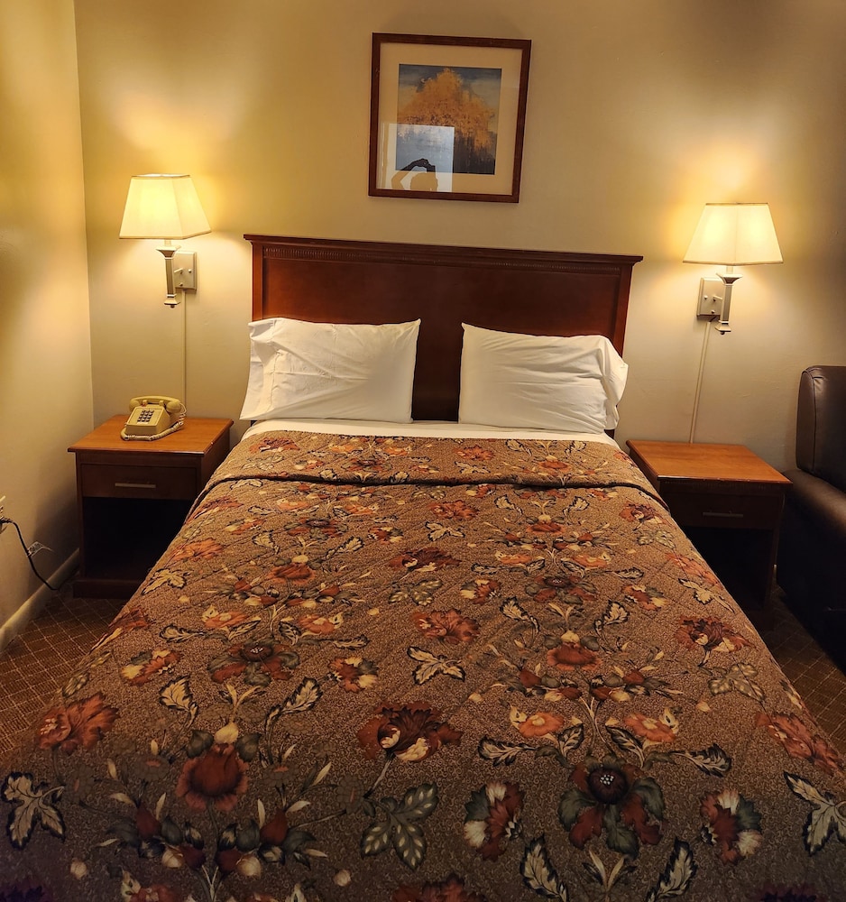 Royal Motel