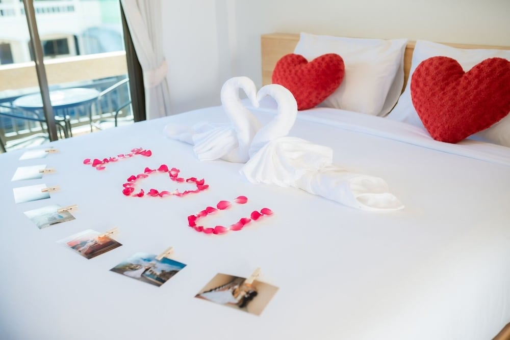 Coconut Grove Hotel Samui - Hostel