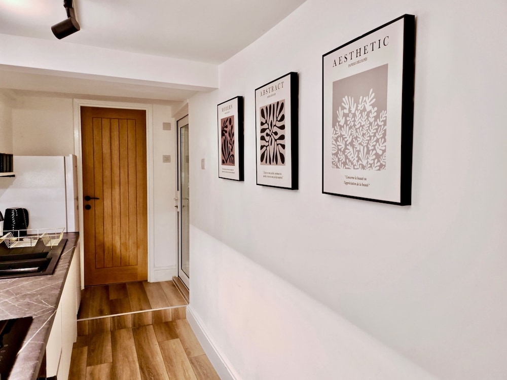 Prime Exeter Stay for Corporate & Family Guests