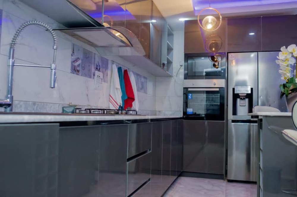 Luxury Apartment With sea View in Lekki/ajah view 5