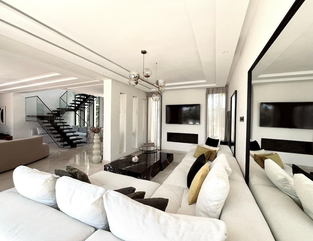 VILLA KECH