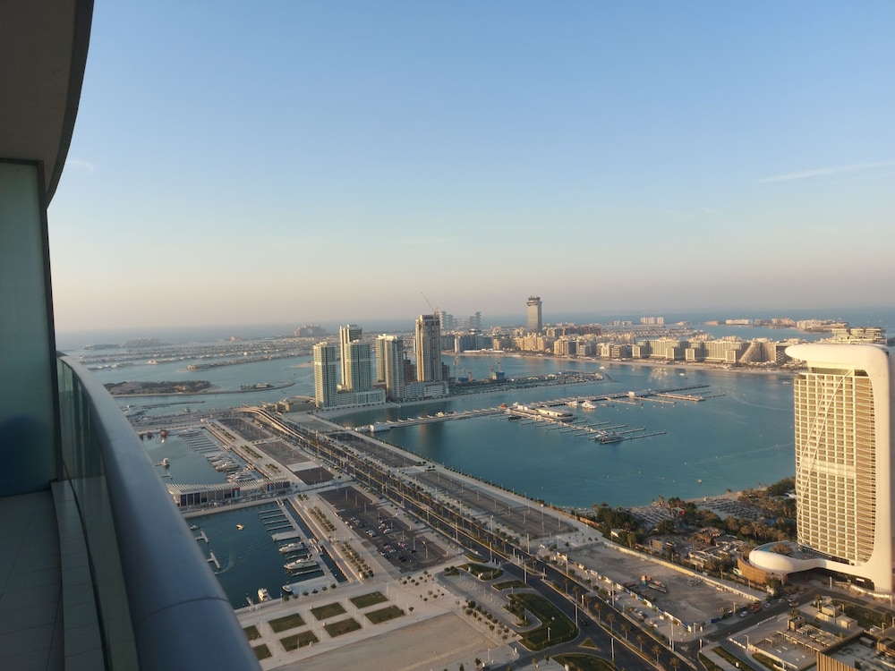 SuperHost - Fendi Apartment With Full Palm Jumeirah View