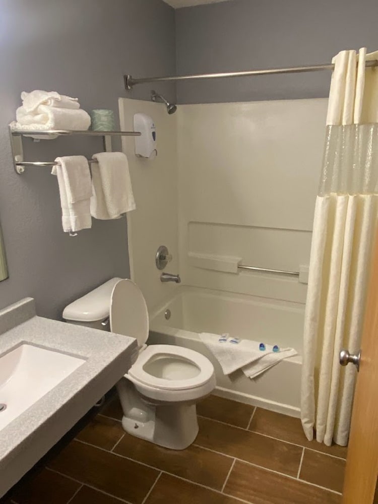 Motel 6 North Sioux City, SD – I-29 North