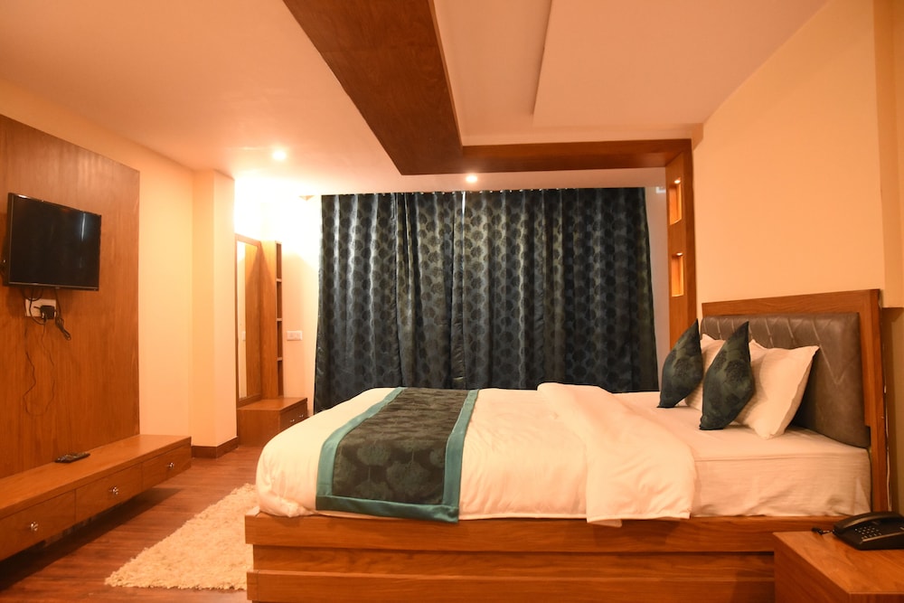 Photo 10