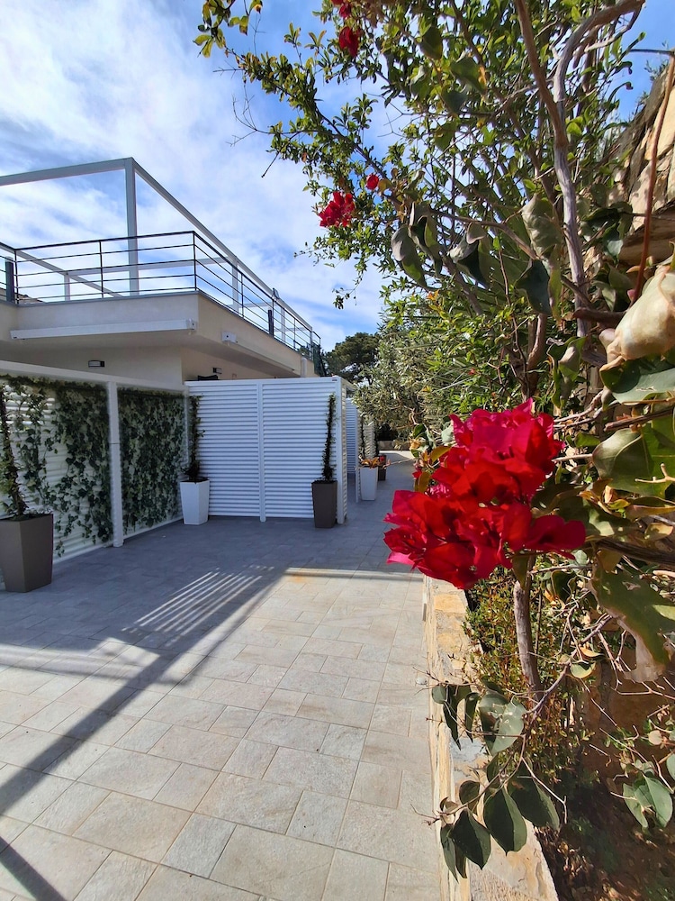 VFH Residence Flavia Tre Piscine