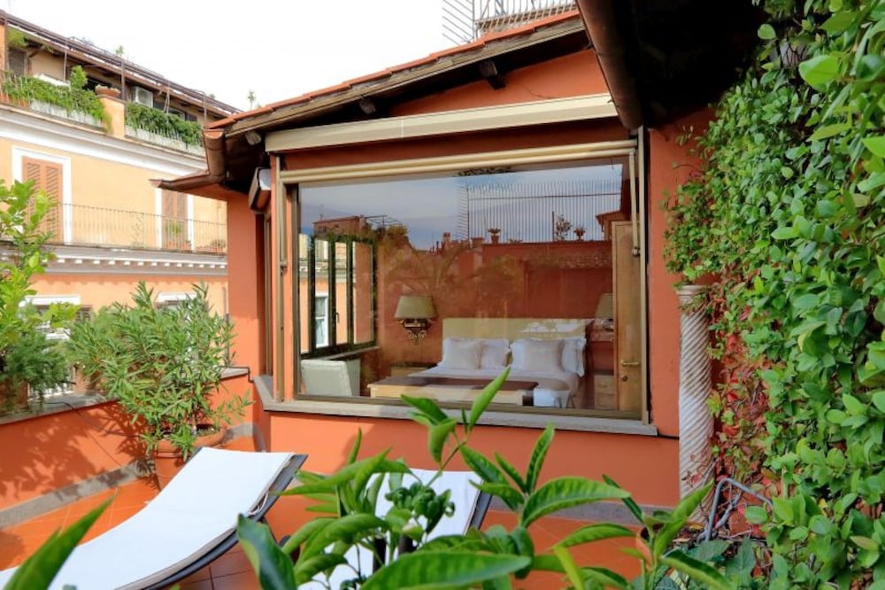 New La Colombaia a Perfect Spacious Rome Penthouse Just Steps From the Spanish Steps