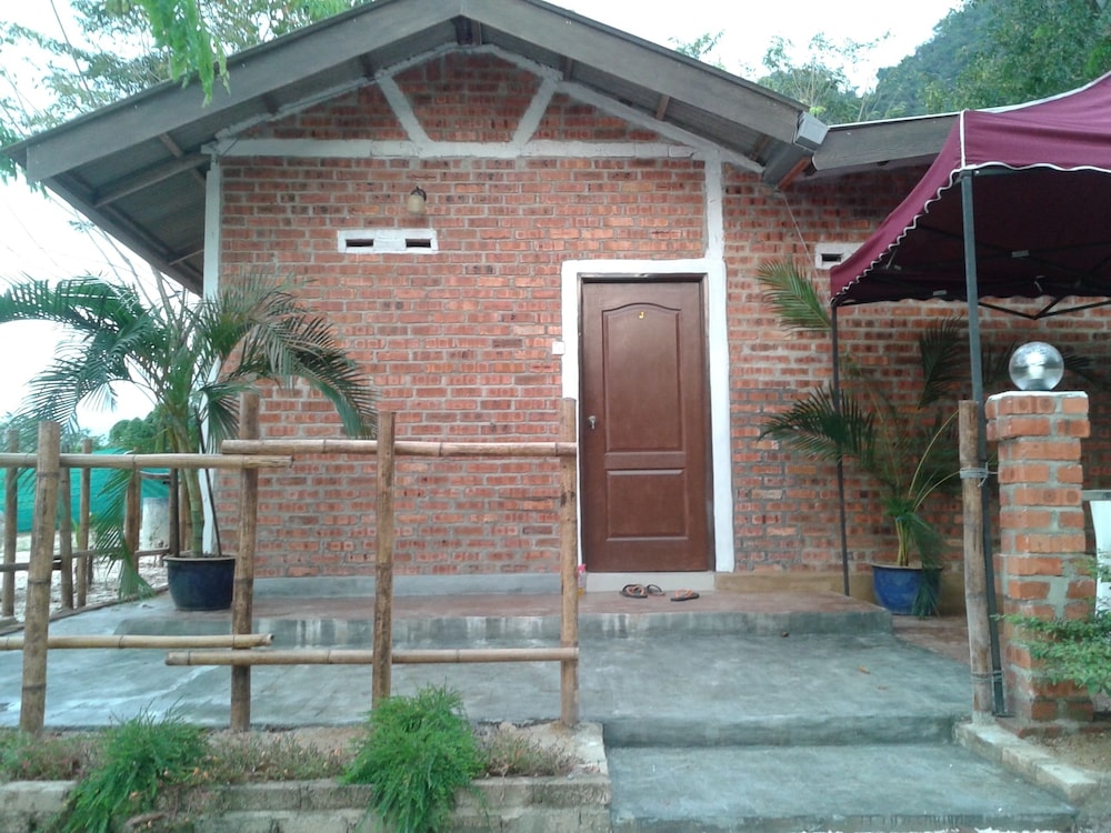 EFM Guest House