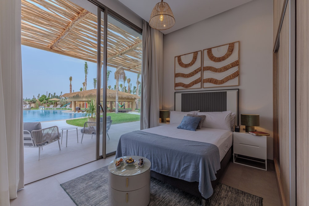 Villa PurSang Marrakech – Villa Privée de Luxe avec Hammam, Spa et Jardin