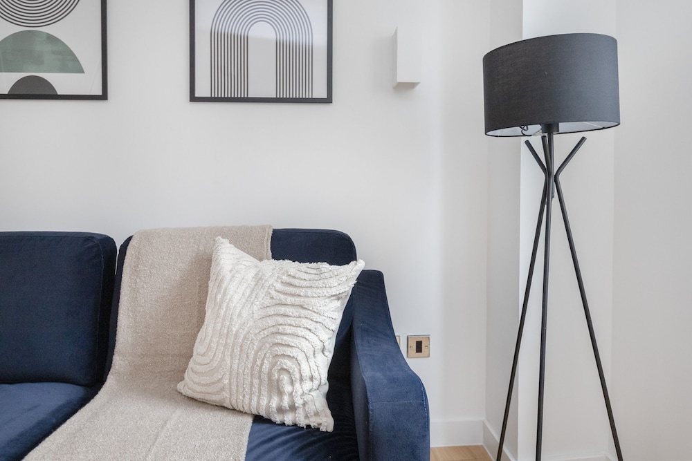 Fitzrovia 1BR with Balcony by Soho