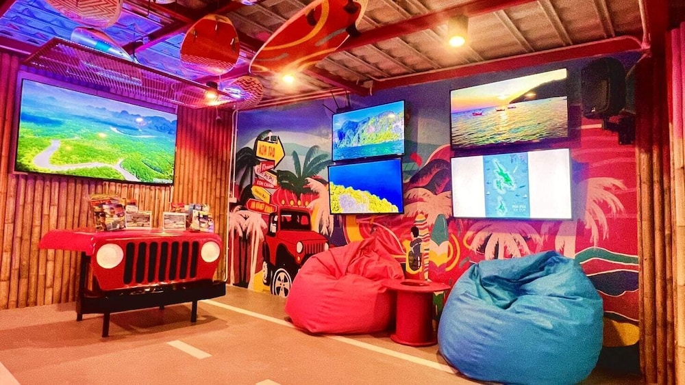 activities & amenities