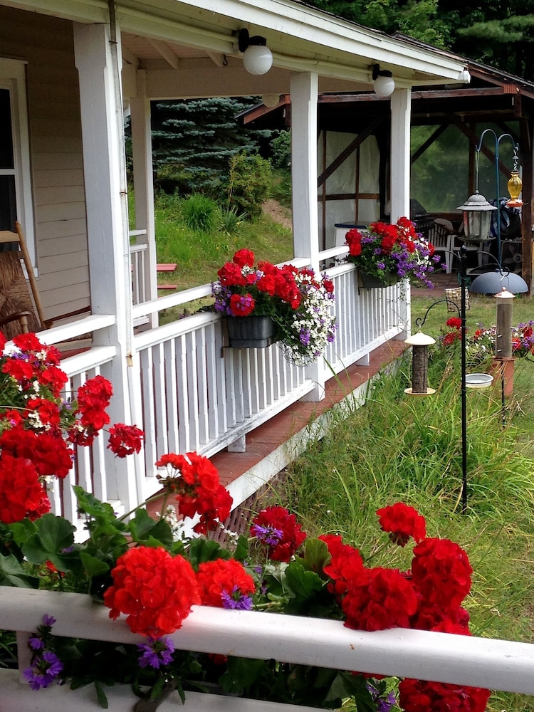Whiteface Farm Adirondack Bed and Breakfast