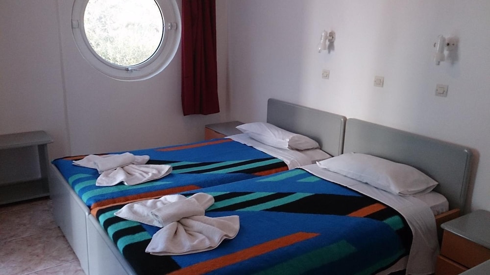 Manine Apartments photo 2