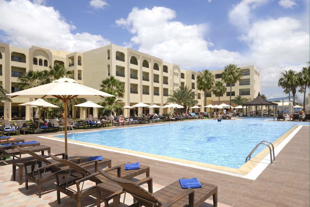 Hotel Paradis Palace - Image 1