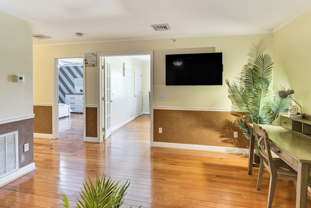 Walk to Waterfront: Cozy Fall River Condo