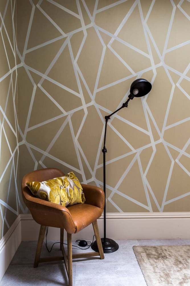 Nevern Square Viii by Onefinestay view 2