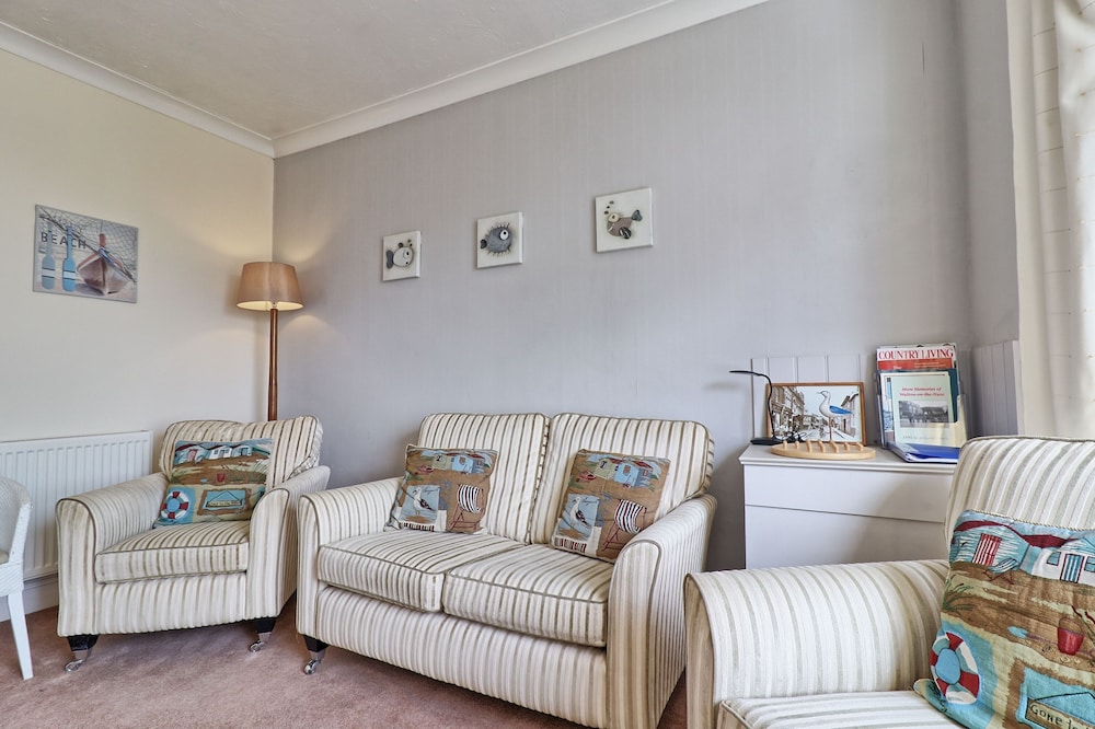 Walton Beach Holiday Lets