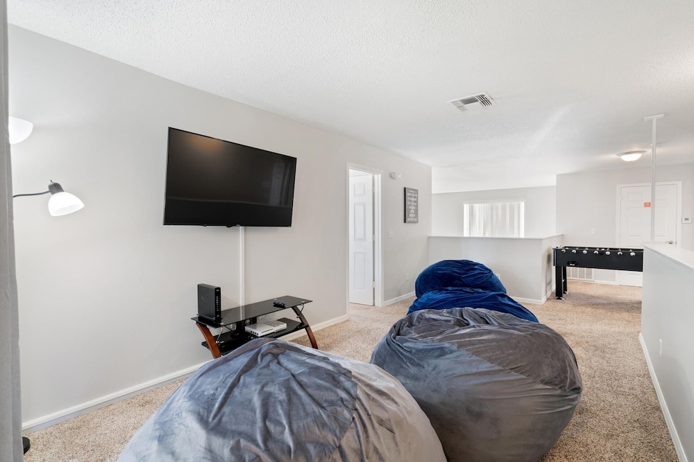 Disney Area 6 Bedroom Vacation Home with Private Pool 6 Home